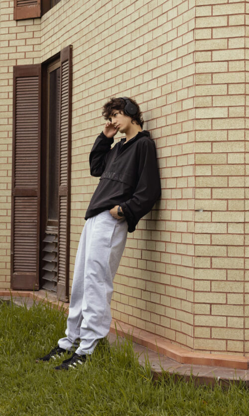 JOGGER PANTS CORTE SASTRE